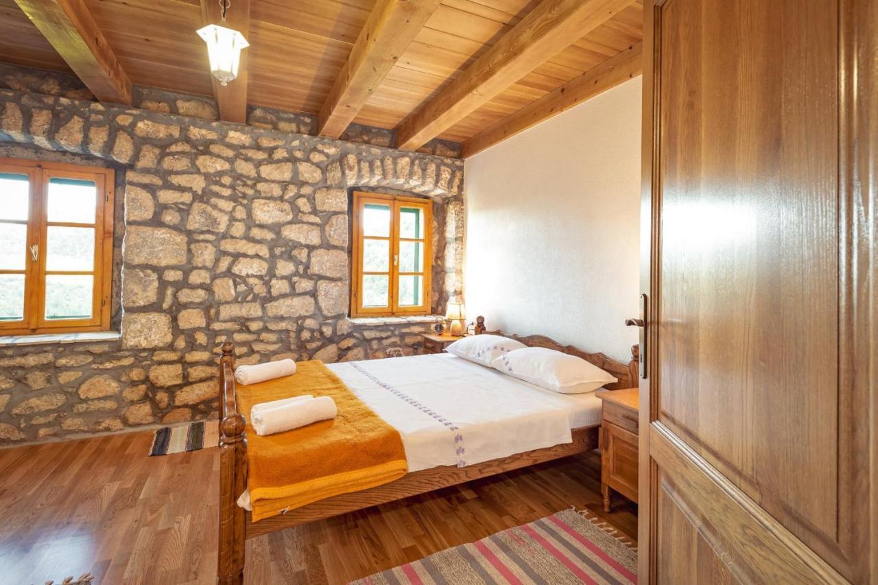 Villa Lazini Dvori Stasevica Exterior foto